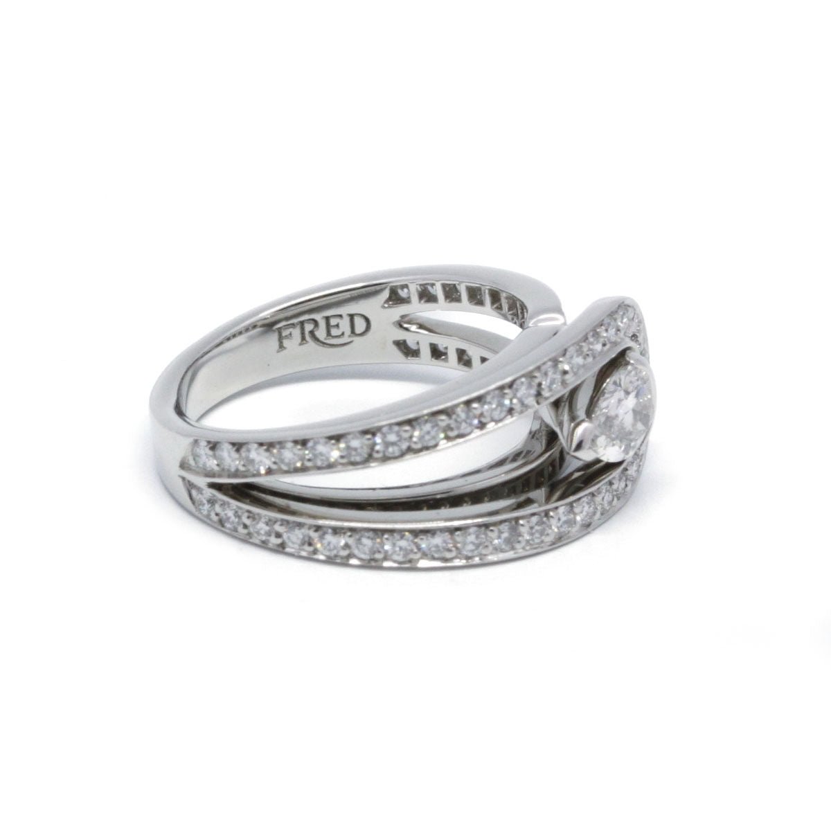 Bague FRED "Lovelight" en or blanc et diamant - Castafiore