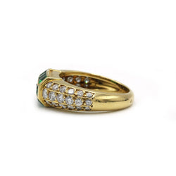 Bague Fred or jaune 750 diamants et émeraude calibrés - Castafiore
