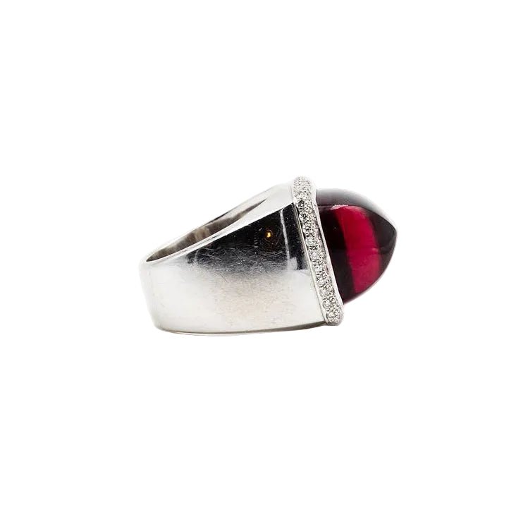 Bague FRED "Pain de sucre" en or blanc, tourmaline rose et diamants - Castafiore