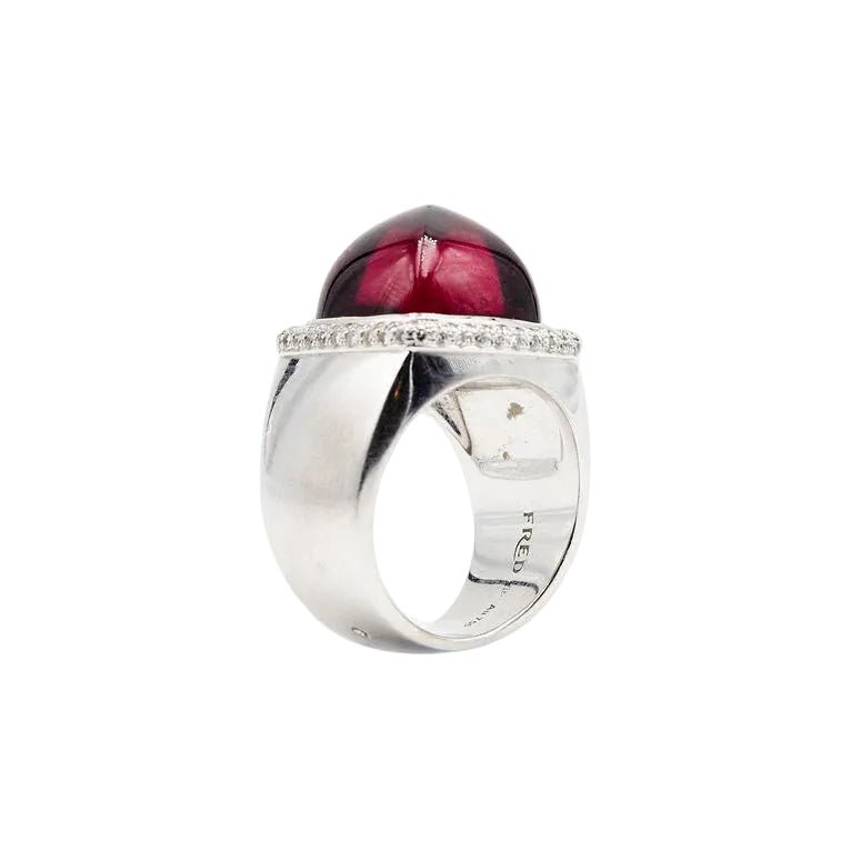 Bague FRED "Pain de sucre" en or blanc, tourmaline rose et diamants - Castafiore