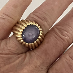 Bague Godronnée en or jaune saphir étoilé - Castafiore