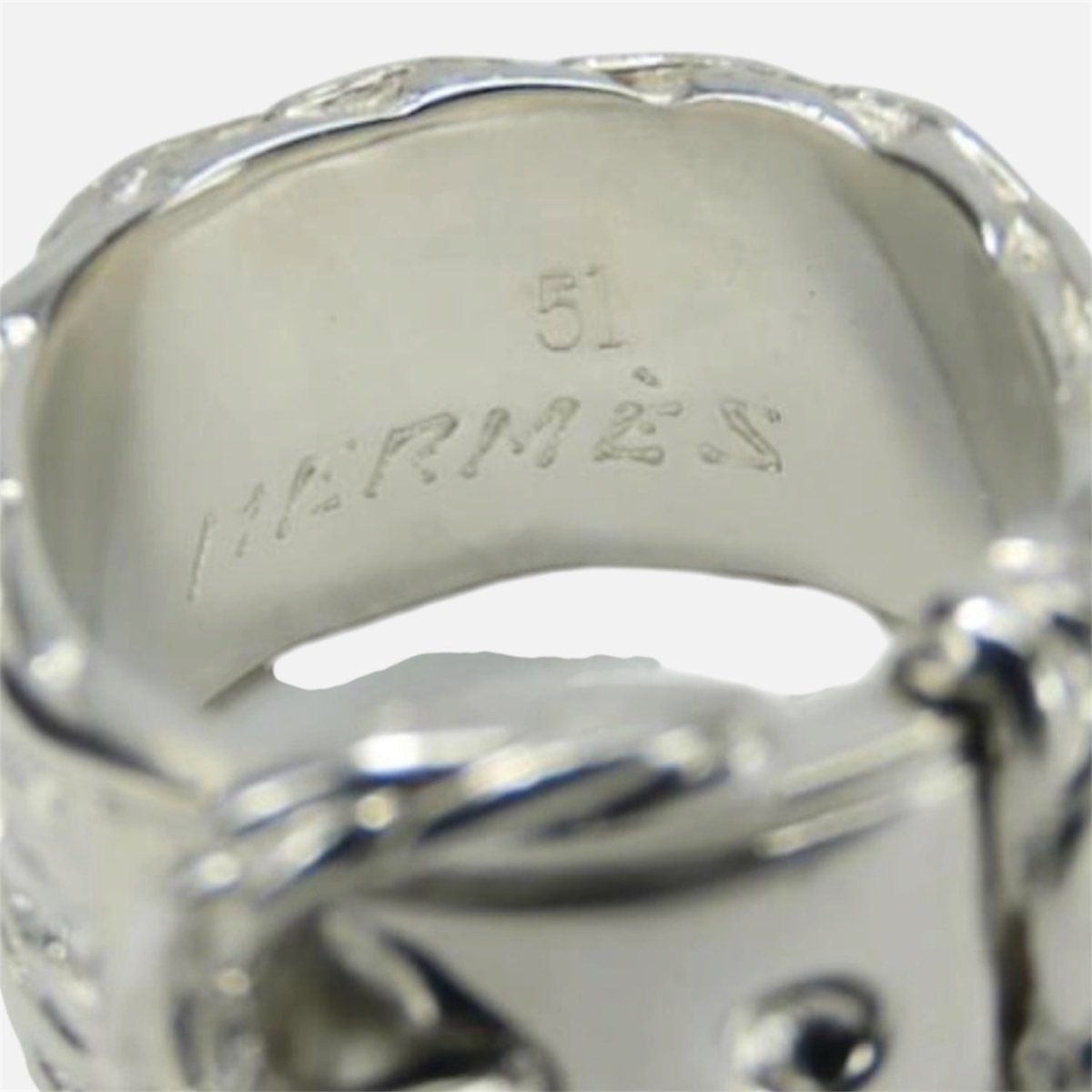 Bague HERMÈS “Boucle Cellier Diane” en argent - Castafiore