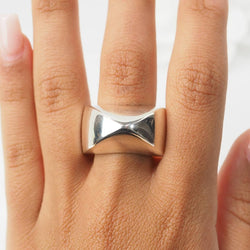 Bague HERMÈS "Palmyre" en argent - Castafiore