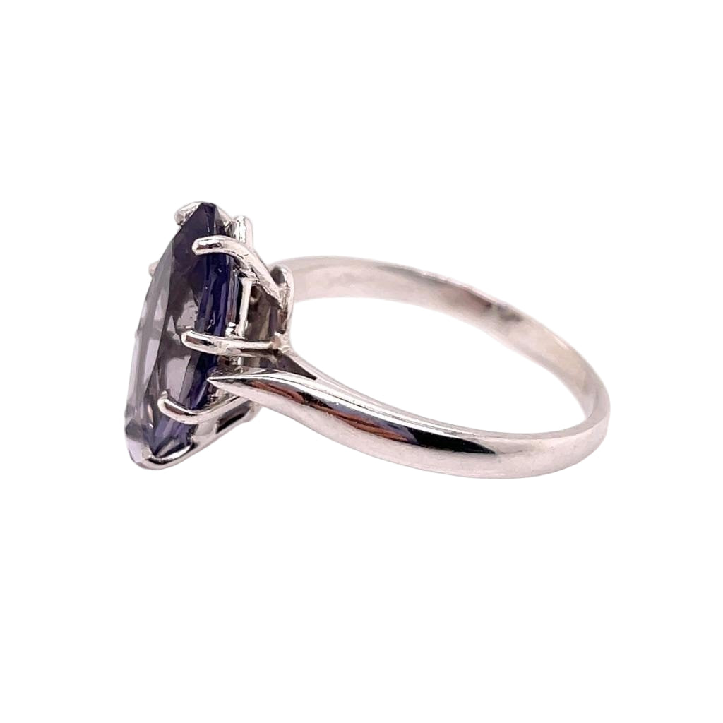 Bague Iolite navette en or blanc - Castafiore