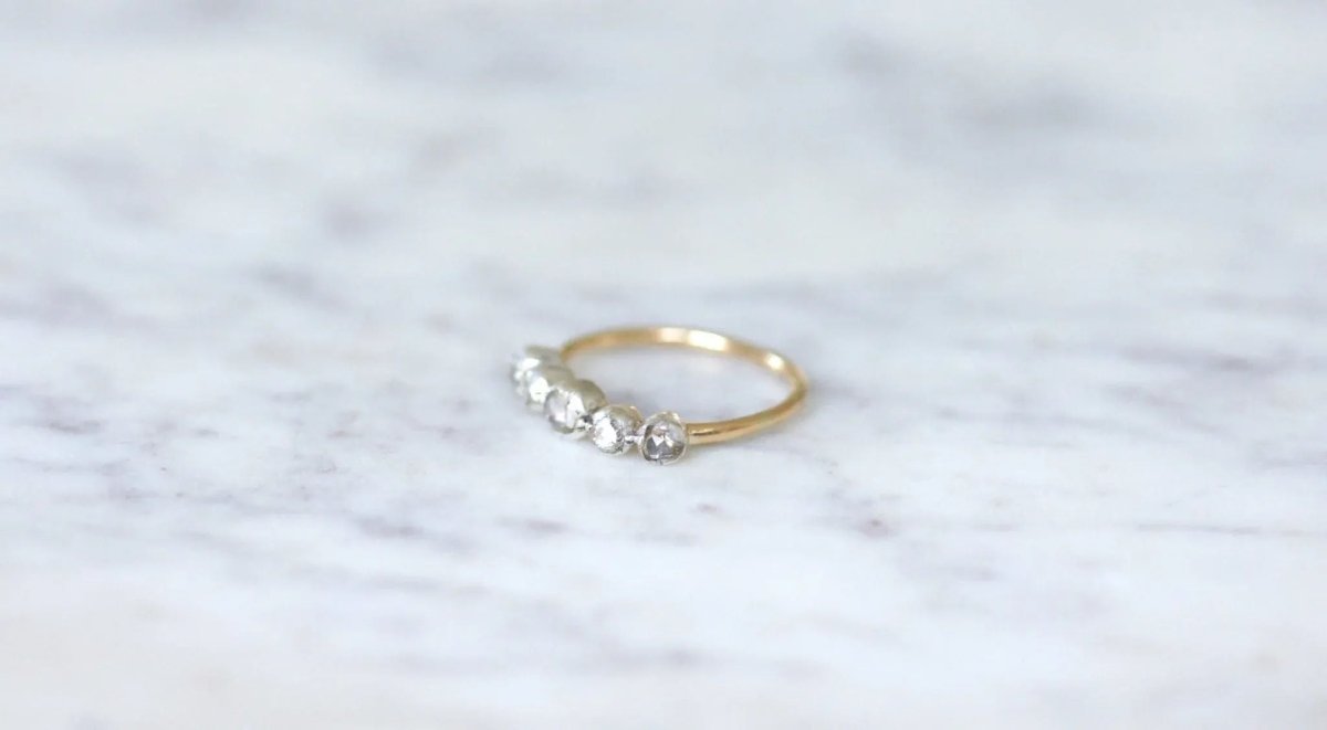 Bague jarretière ancienne diamants - Castafiore