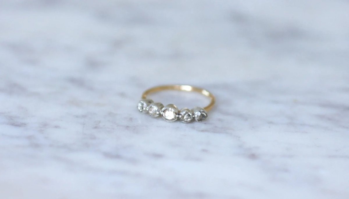 Bague jarretière ancienne diamants - Castafiore