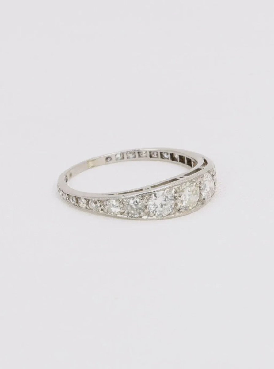Bague jarretière ancienne platine diamants 1 ct - Castafiore