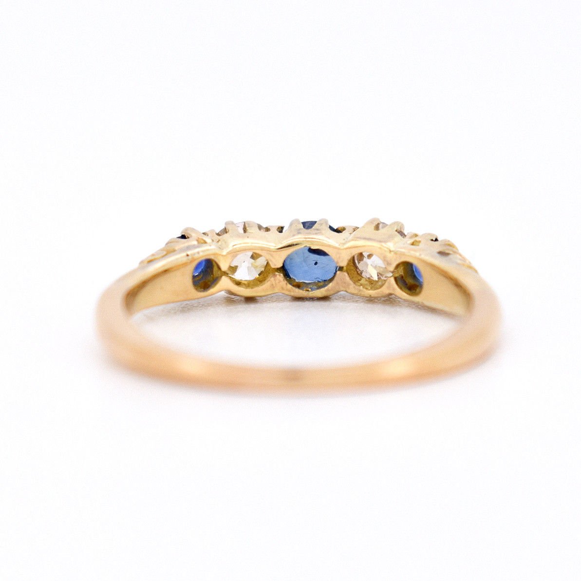 Bague Jarretière Belle Époque, Or 18 carats, Saphirs et Diamants Naturels - Castafiore