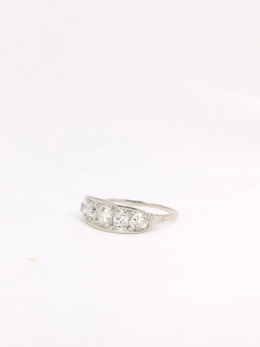 Bague jarretière Belle Epoque platine diamants taille ancienne - Castafiore