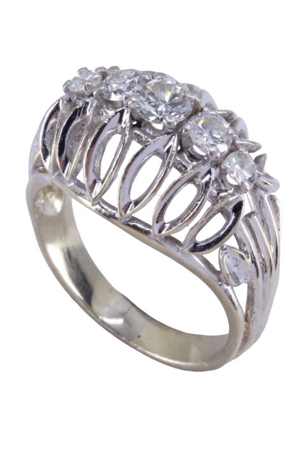 Bague jarretière en or blanc et diamants - Castafiore