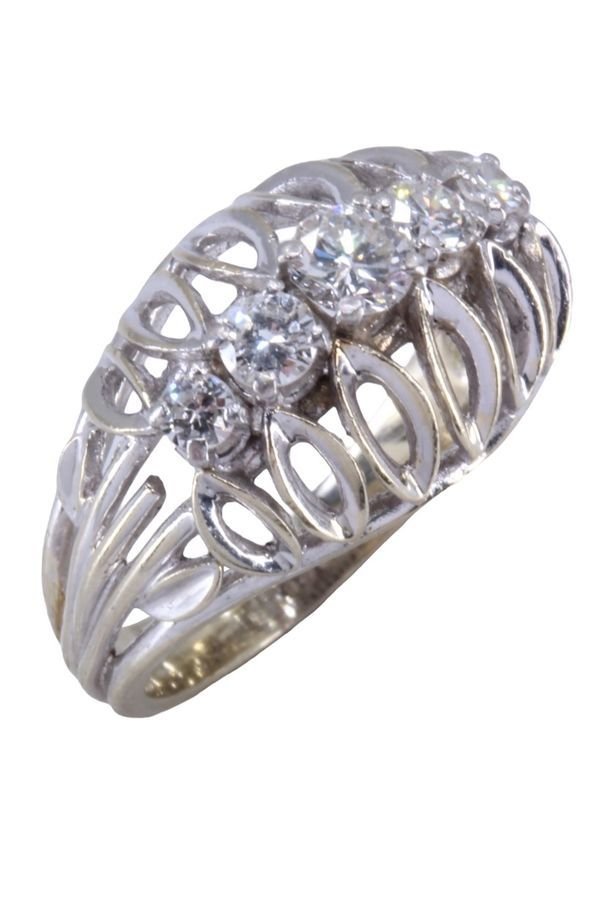 Bague jarretière en or blanc et diamants - Castafiore