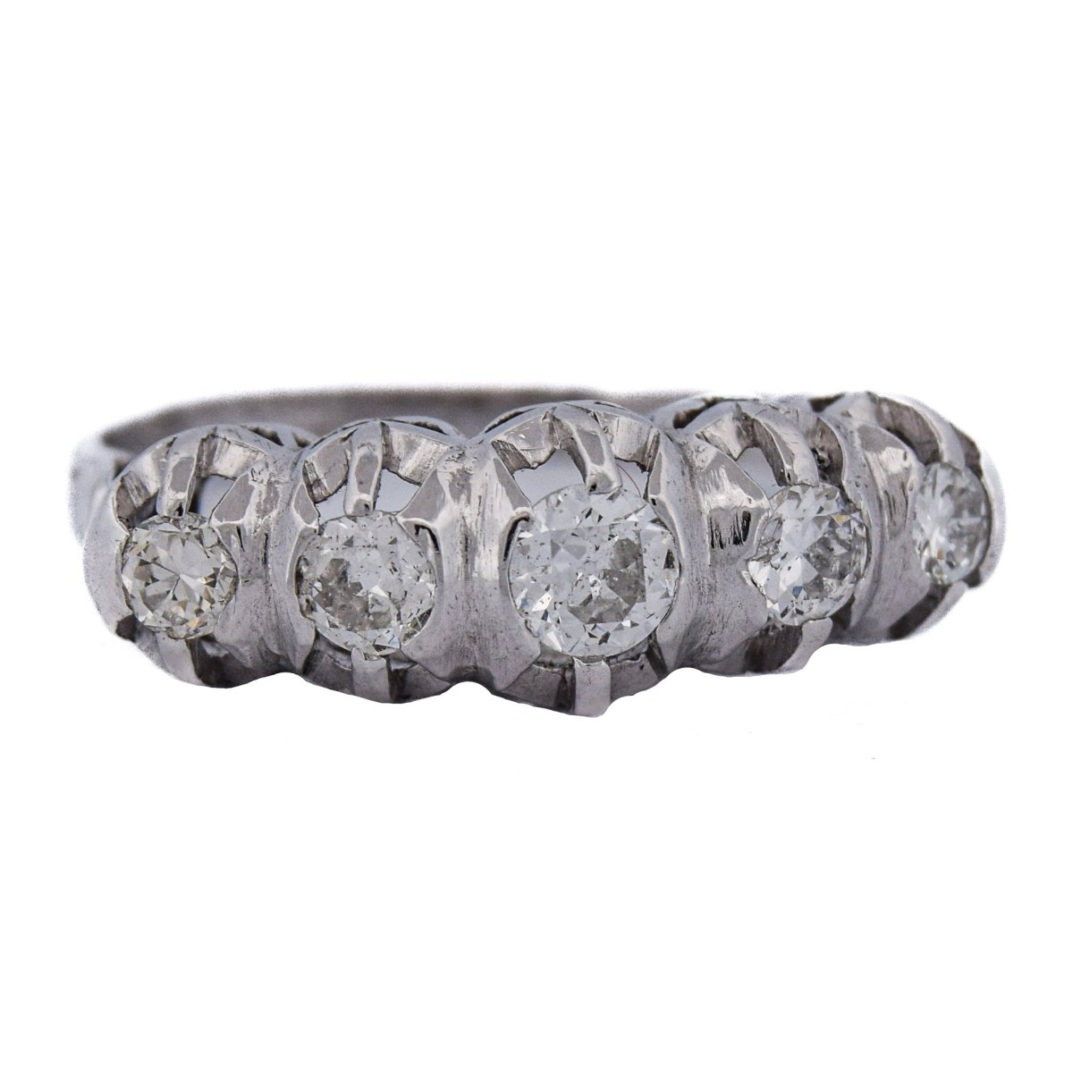 Bague Jarretière en or blanc et diamants - Castafiore