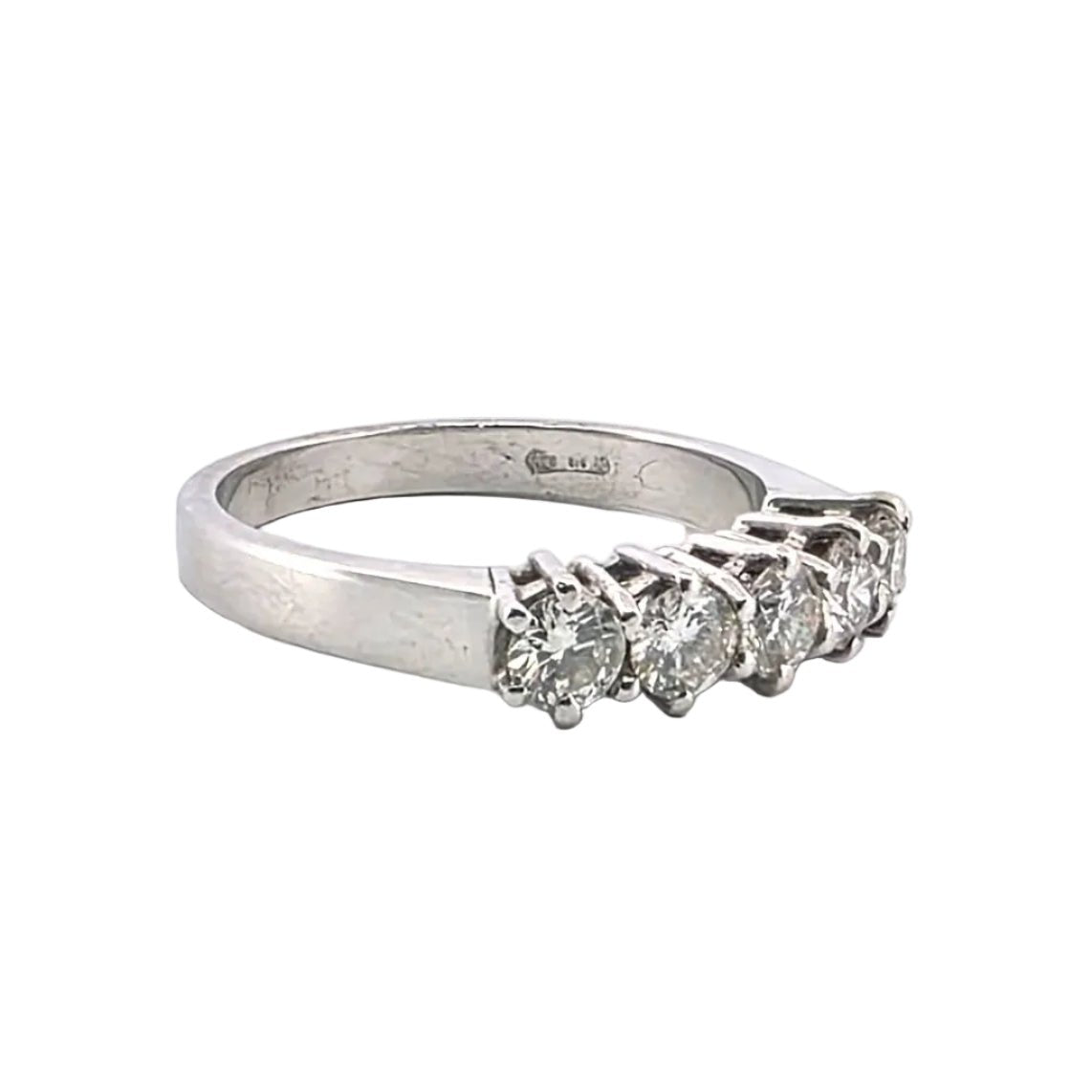 Bague Jarretière en or blanc et diamants - Castafiore