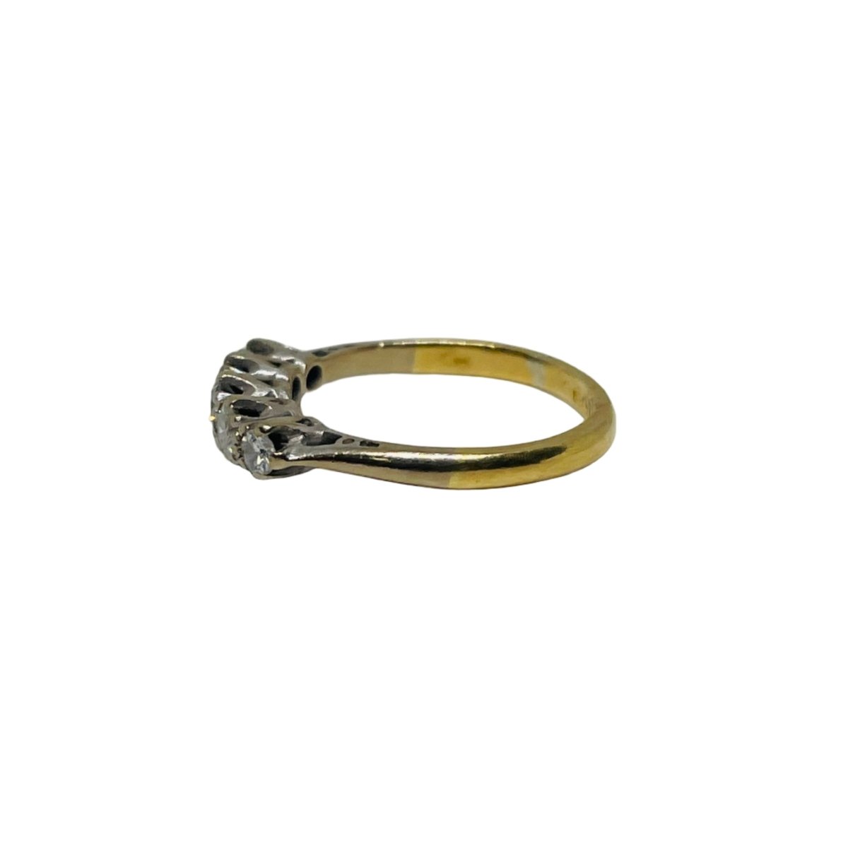 Bague Jarretière en or jaune et diamants - Castafiore