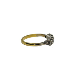 Bague Jarretière en or jaune et diamants - Castafiore