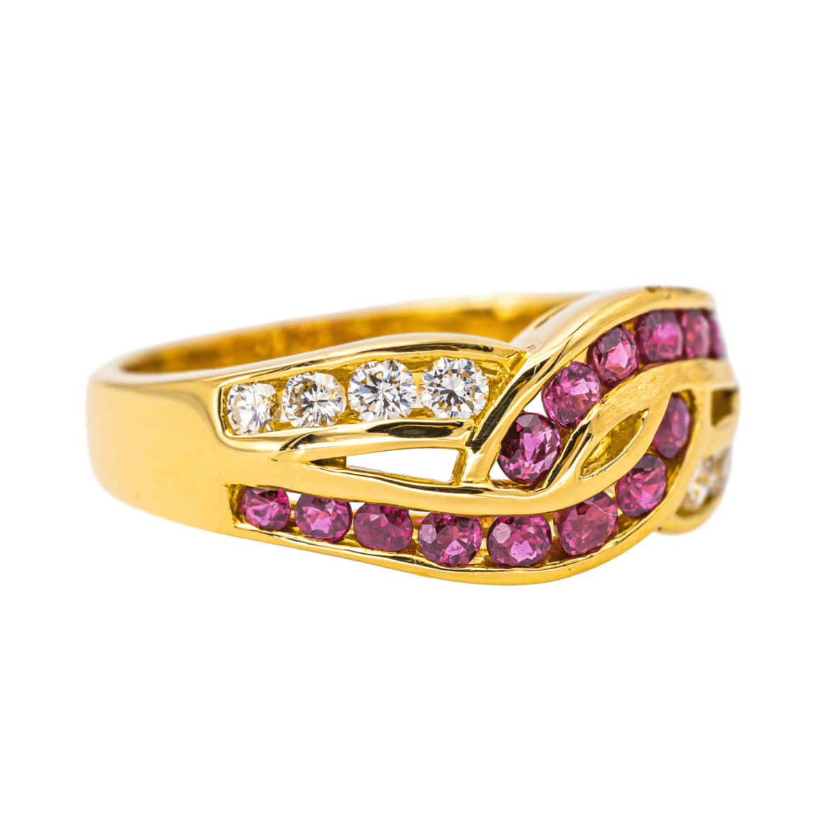 Bague Jarretière en or jaune, rubis et diamants - Castafiore