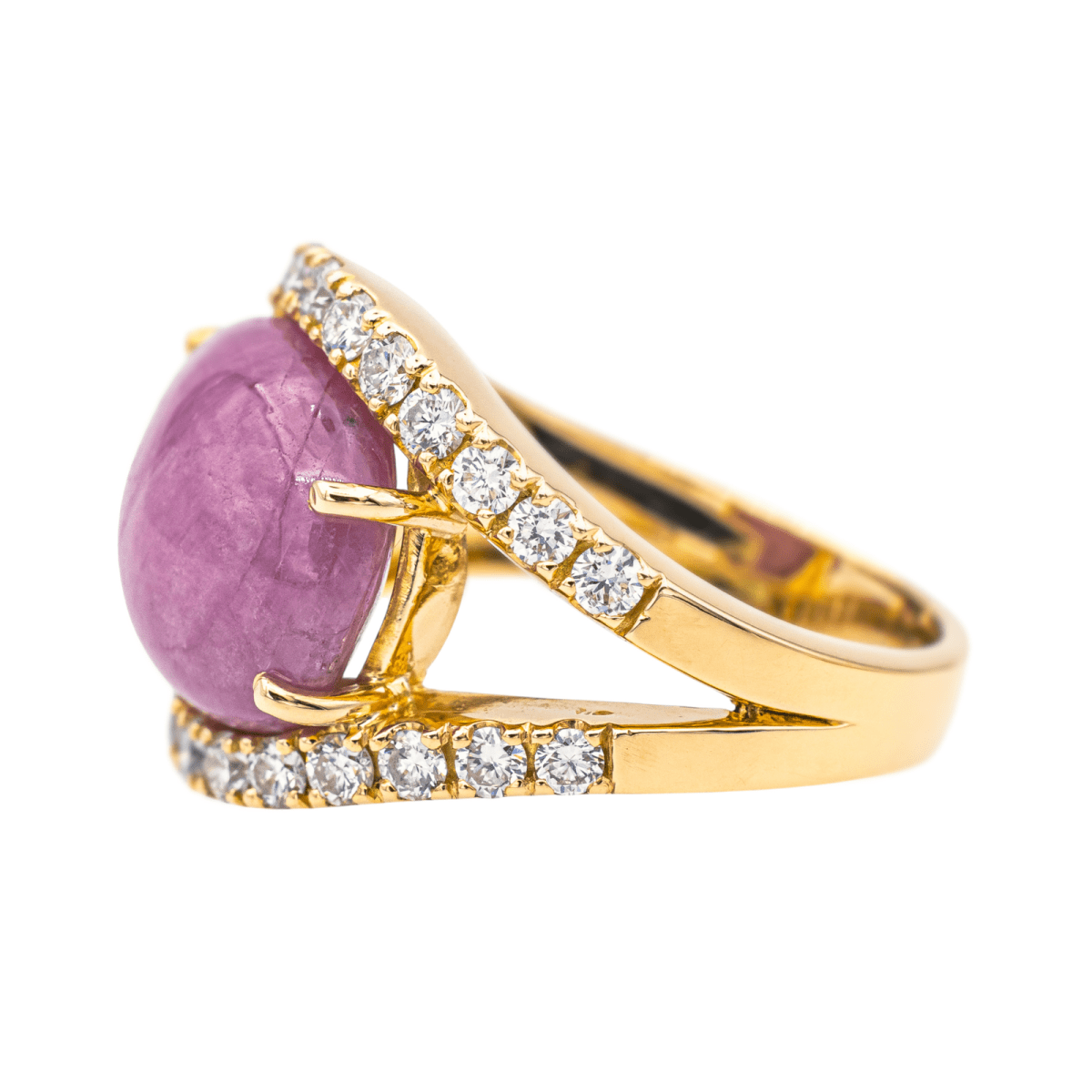 Bague Jarretière en or jaune, rubis et diamants - Castafiore