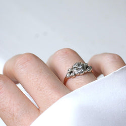 Bague Jarretière en or rose, argent et diamants - Castafiore