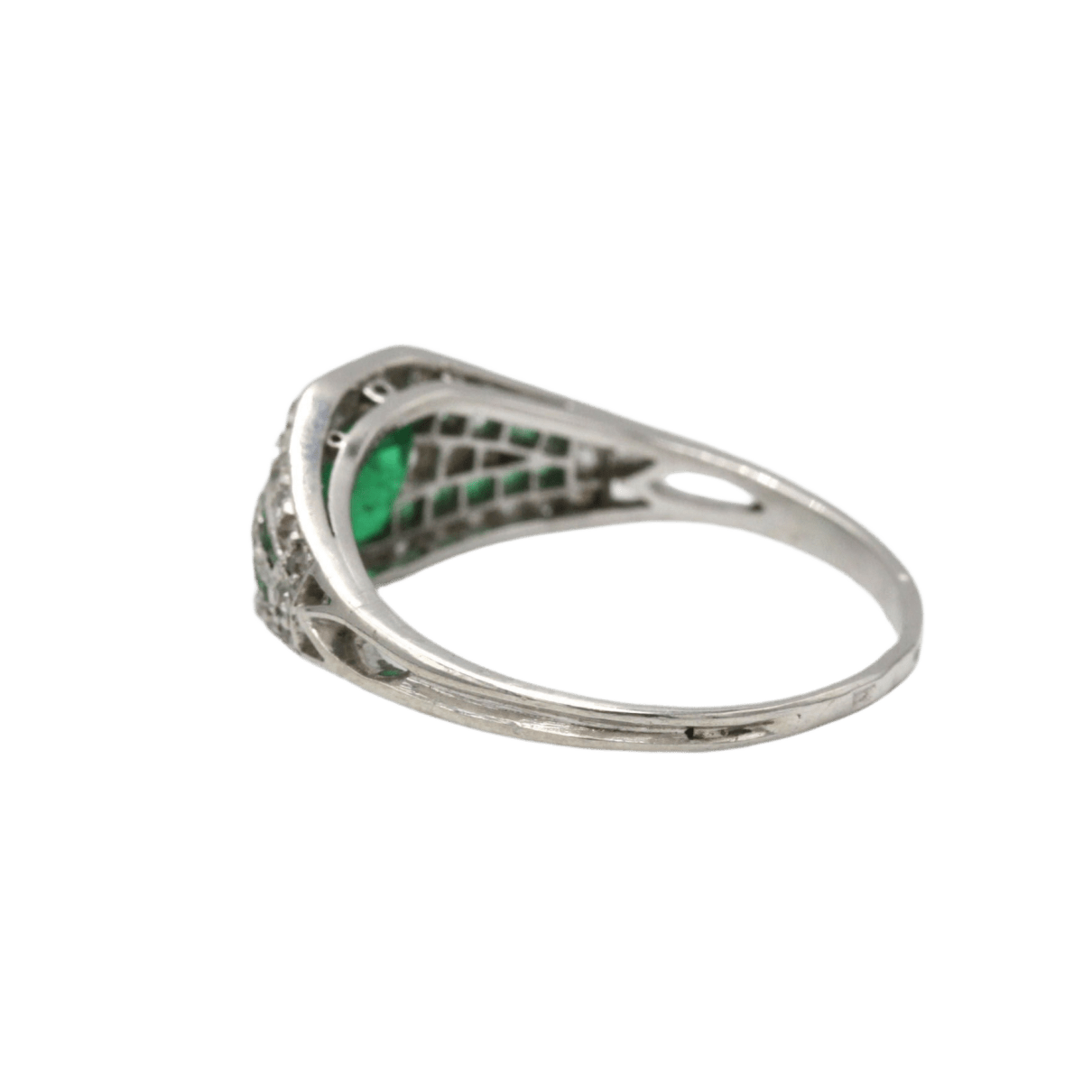 Bague Jarretière en platine, émeraudes et diamants - Castafiore