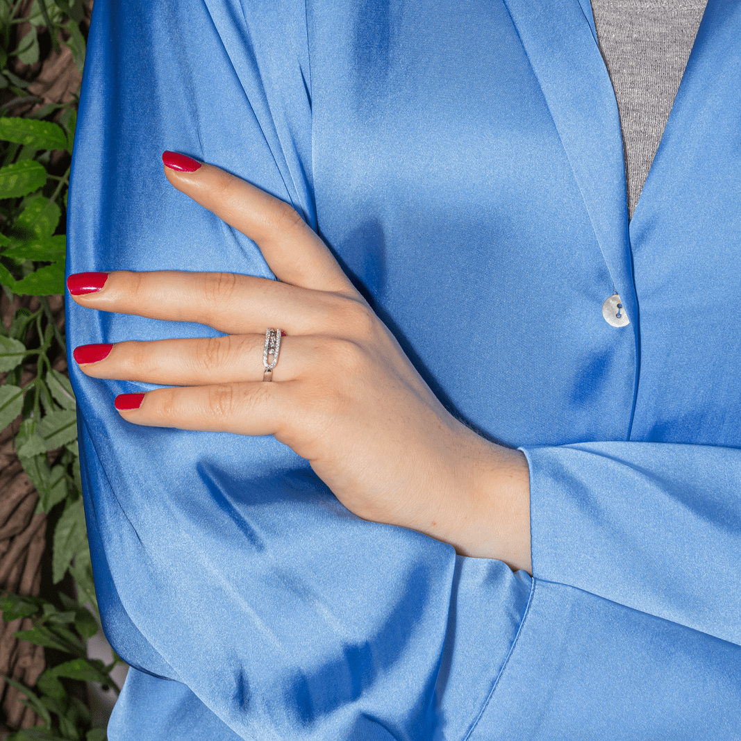 Bague Jarretière MESSIKA "Baby Move" en or blanc et diamants - Castafiore