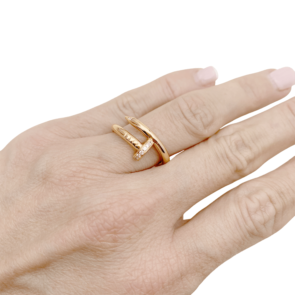 Bague Jonc CARTIER "Juste un Clou" en or rose et diamants - Castafiore