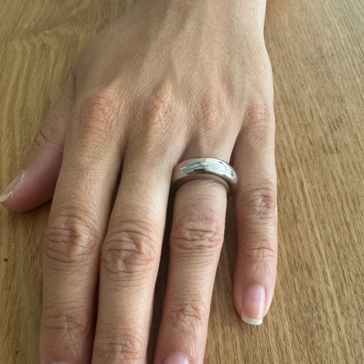 Bague Jonc CHAUMET en or blanc - Castafiore