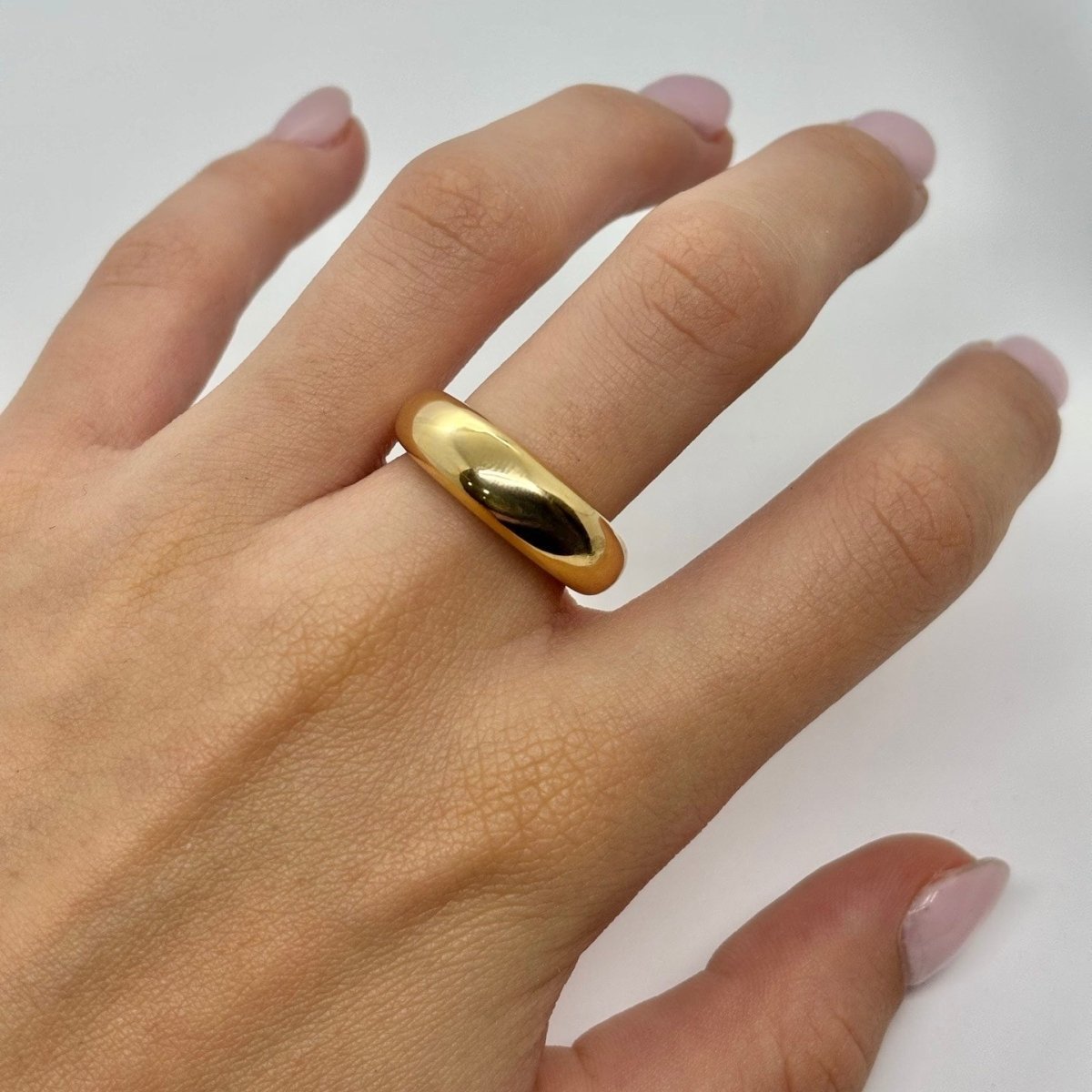 Bague Jonc CHAUMET en or jaune - Castafiore