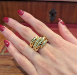 Bague Jonc CHAUMET "Tango" en or jaune et diamants - Castafiore