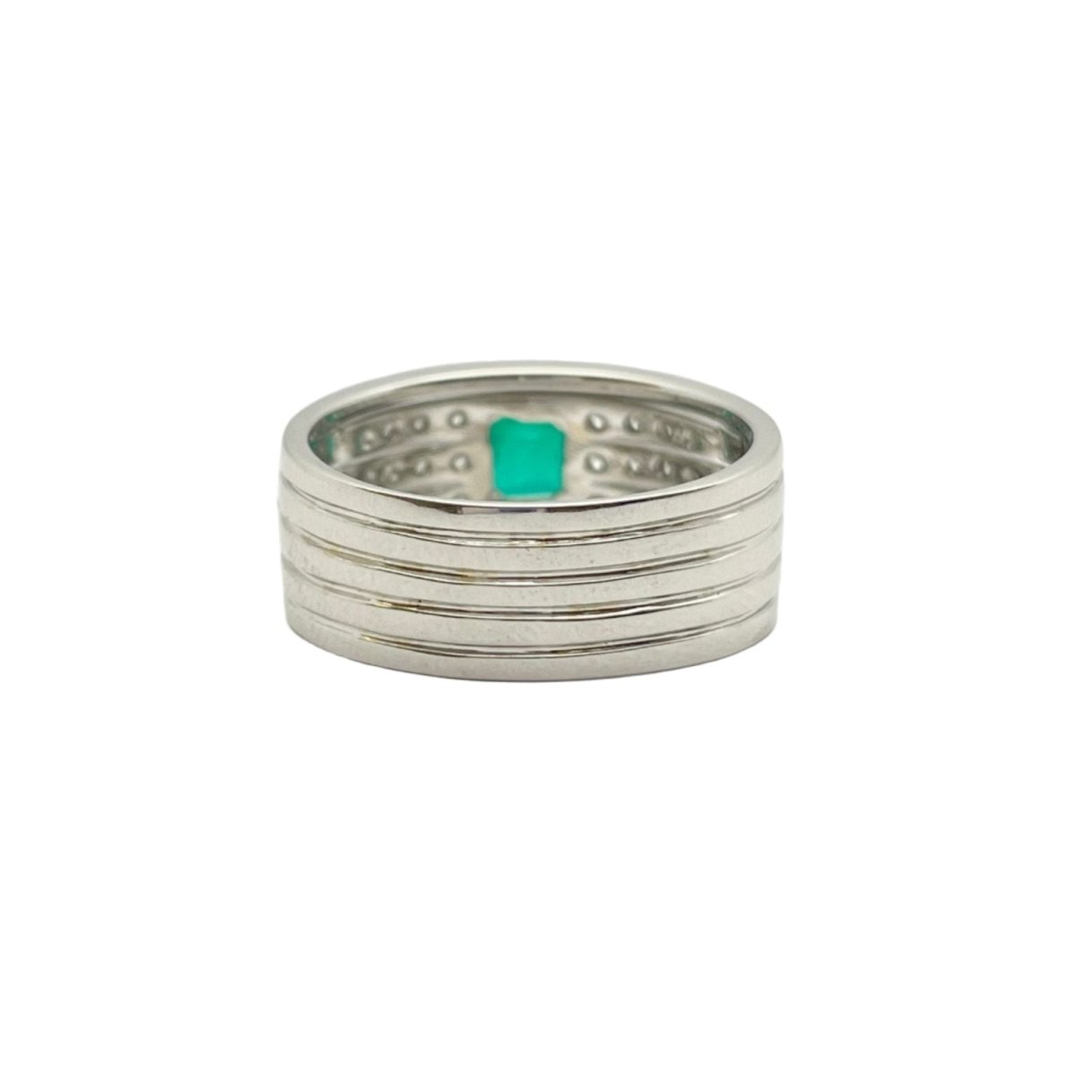 Bague Jonc en or blanc, émeraude et diamants - Castafiore