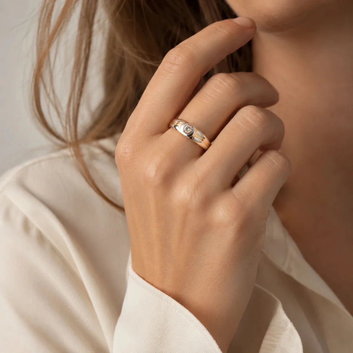 Bague Jonc en or blanc, or rose et diamant - Castafiore