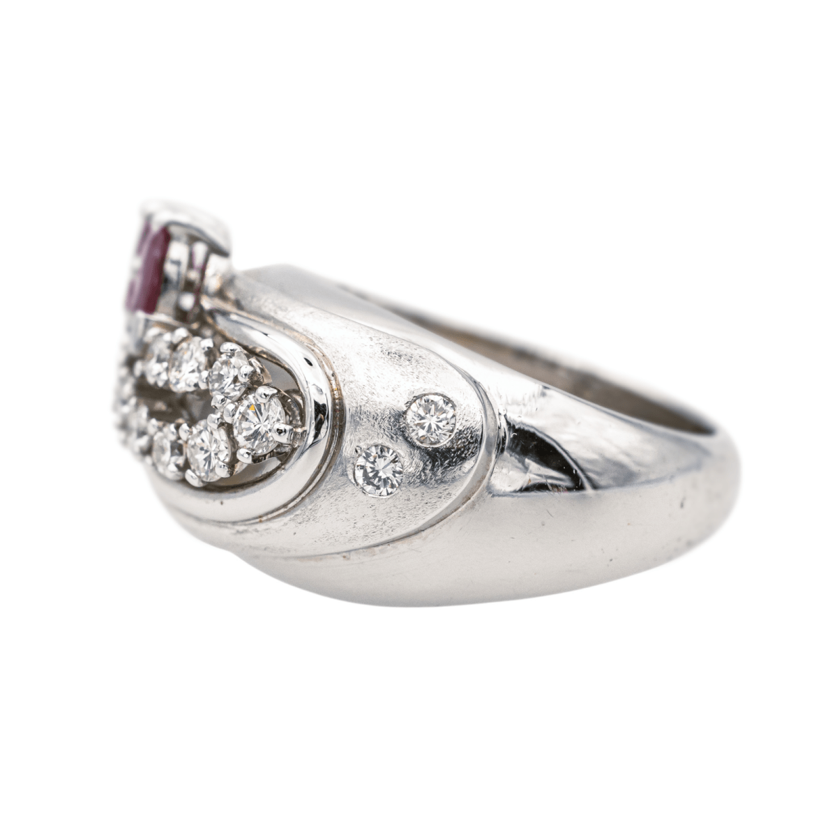 Bague Jonc en or blanc, platine, rubis et diamants - Castafiore