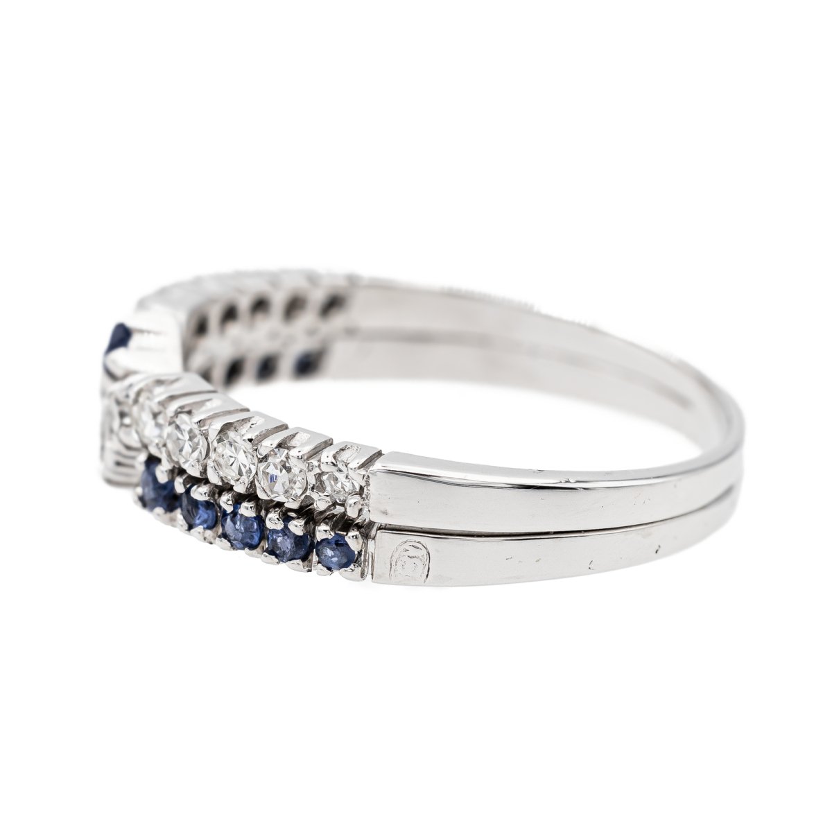 Bague Jonc en or blanc, saphir et diamants - Castafiore