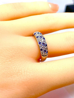 Bague jonc en or blanc , saphirs et diamants - Castafiore