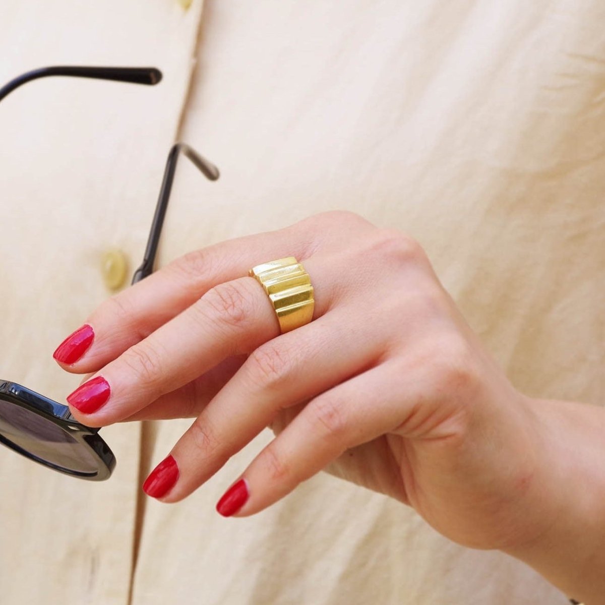 Bague Jonc en or jaune - Castafiore