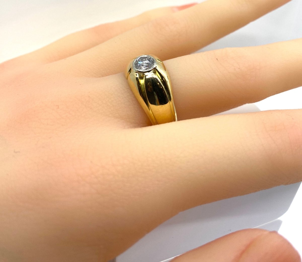 Bague jonc en or jaune 18 carats et diamant 0,50 carat - Castafiore