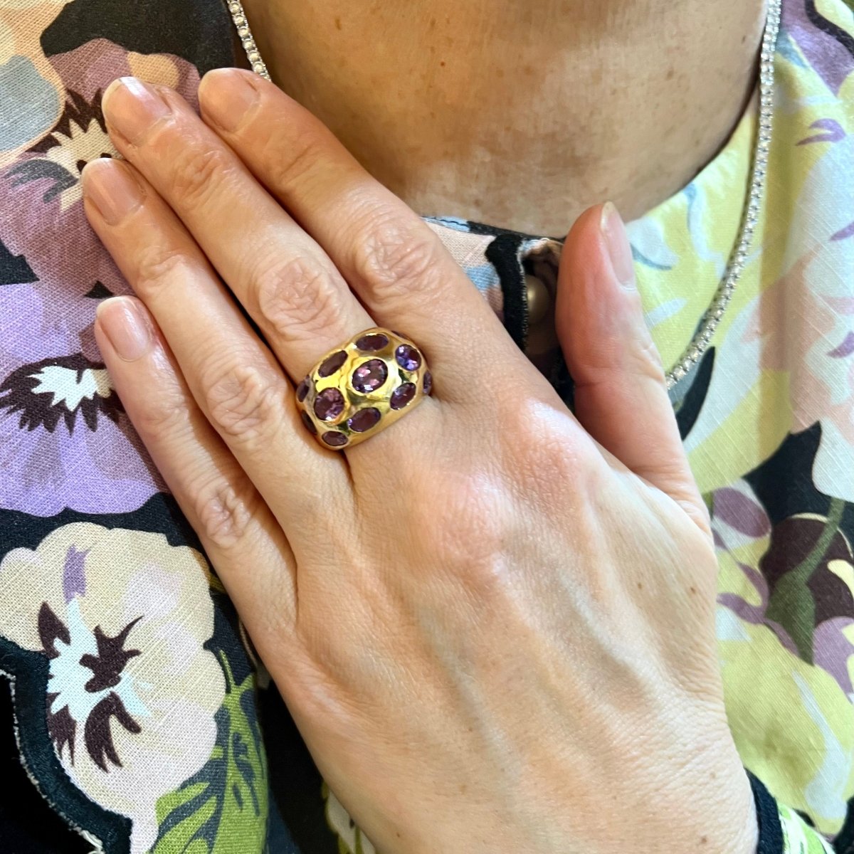 Bague Jonc en or jaune et améthystes - Castafiore