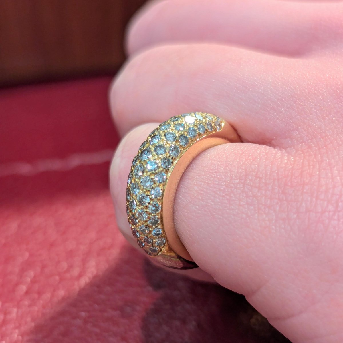 Bague Jonc en or jaune et diamants - Castafiore