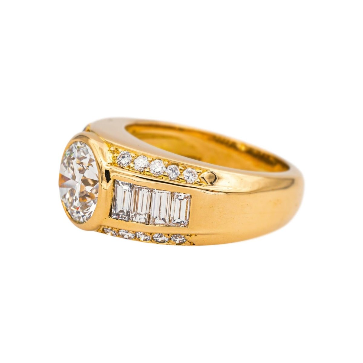 Bague Jonc en or jaune et diamants - Castafiore