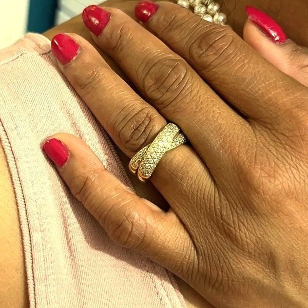 Bague joncs entrelacés en or jaune et diamants