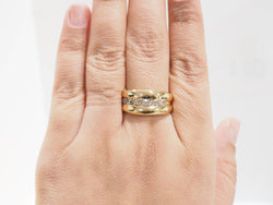 Bague jonc en or jaune et diamants - Castafiore