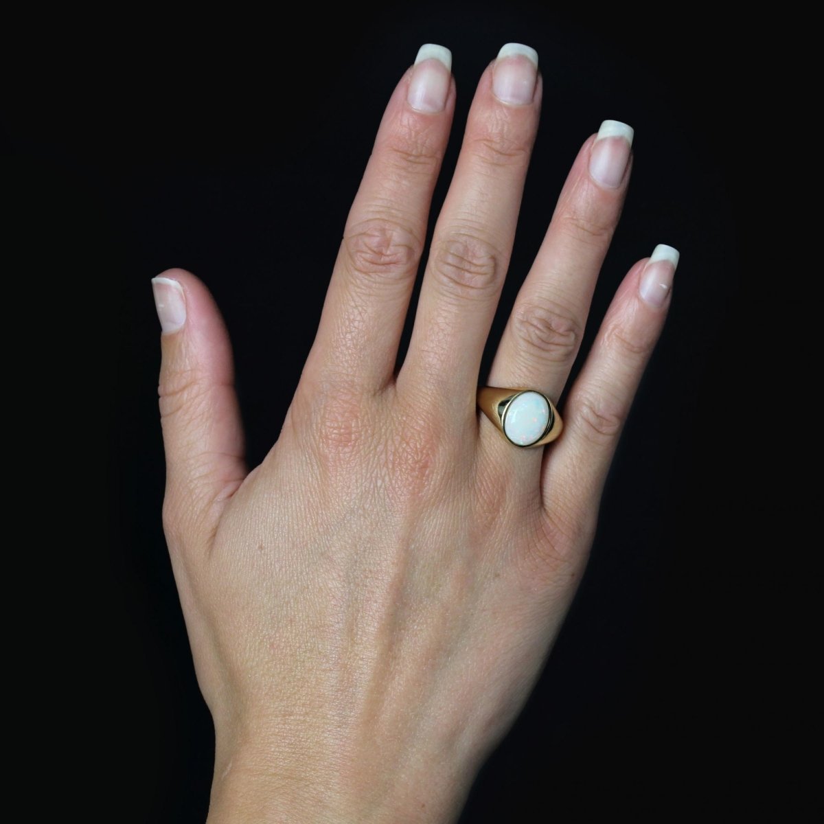 Bague Jonc en or jaune et opale - Castafiore