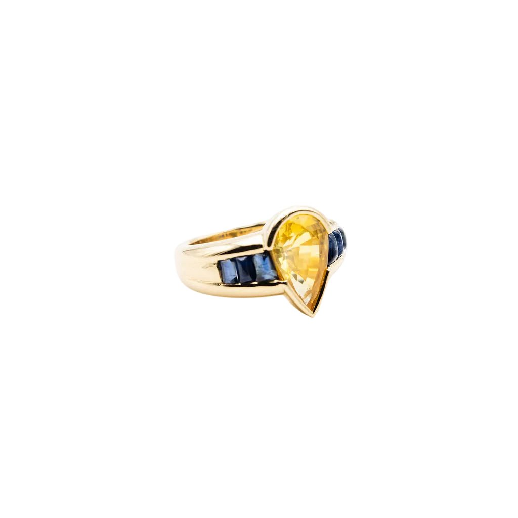 Bague Jonc en or jaune et saphirs
