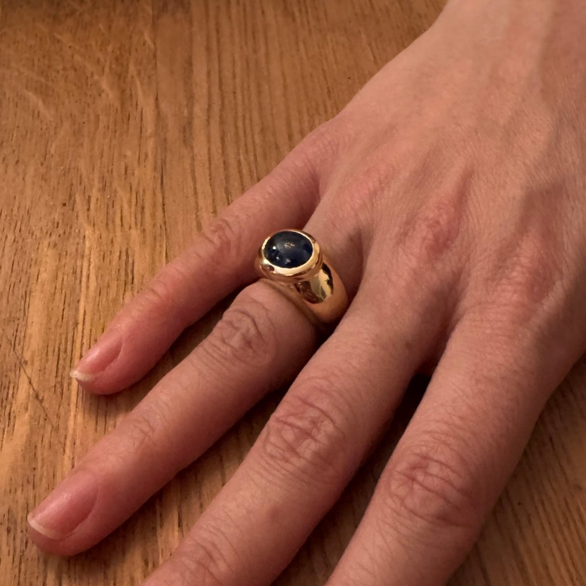 Bague Jonc en or jaune et tanzanite - Castafiore