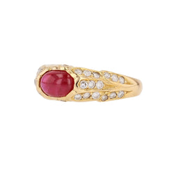 Bague Jonc en or jaune, rubis et diamants - Castafiore