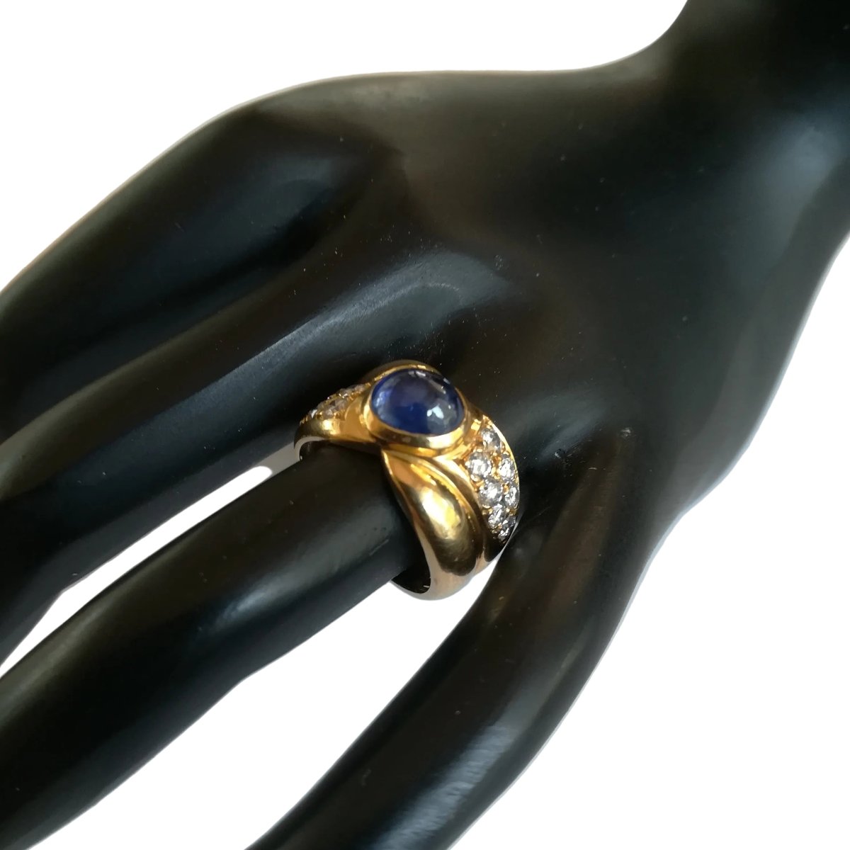 Bague Jonc en or jaune, saphir et diamants - Castafiore