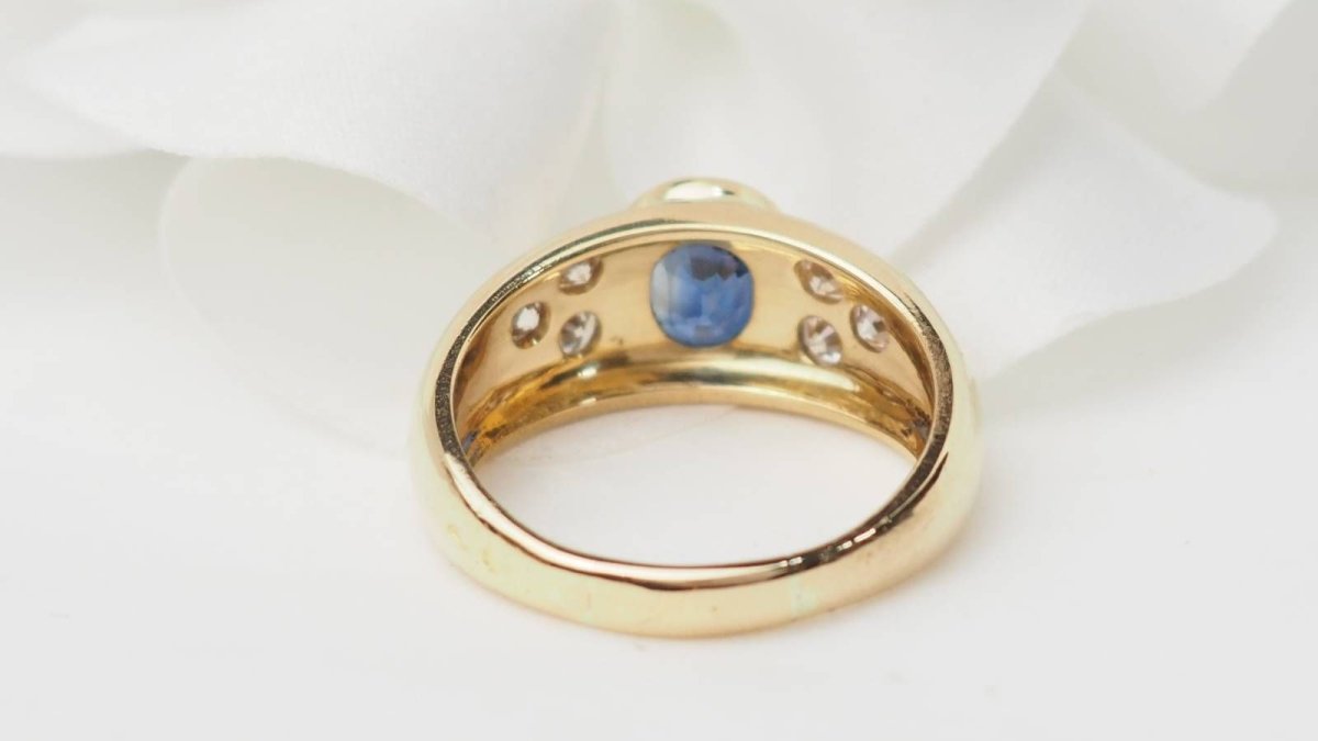 Bague Jonc en or jaune, spinelle bleu et diamants - Castafiore