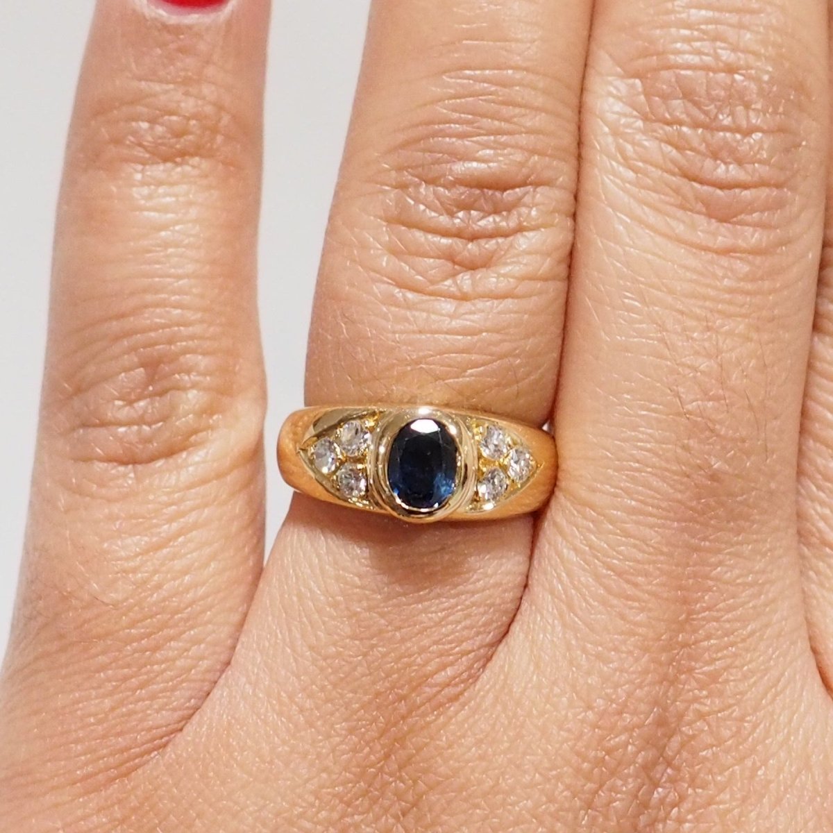 Bague Jonc en or jaune, spinelle et diamants - Castafiore