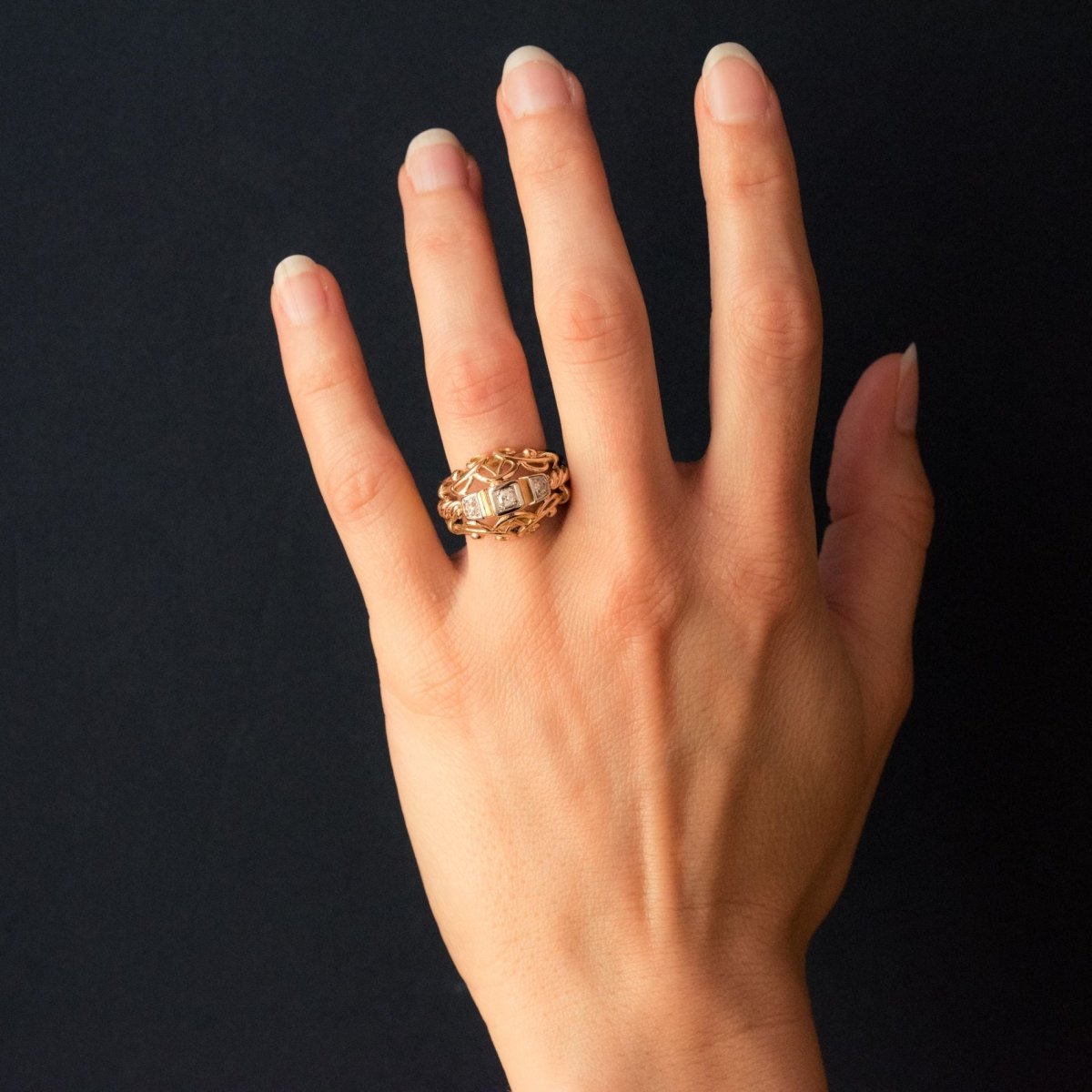Bague Jonc en or rose et diamants - Castafiore