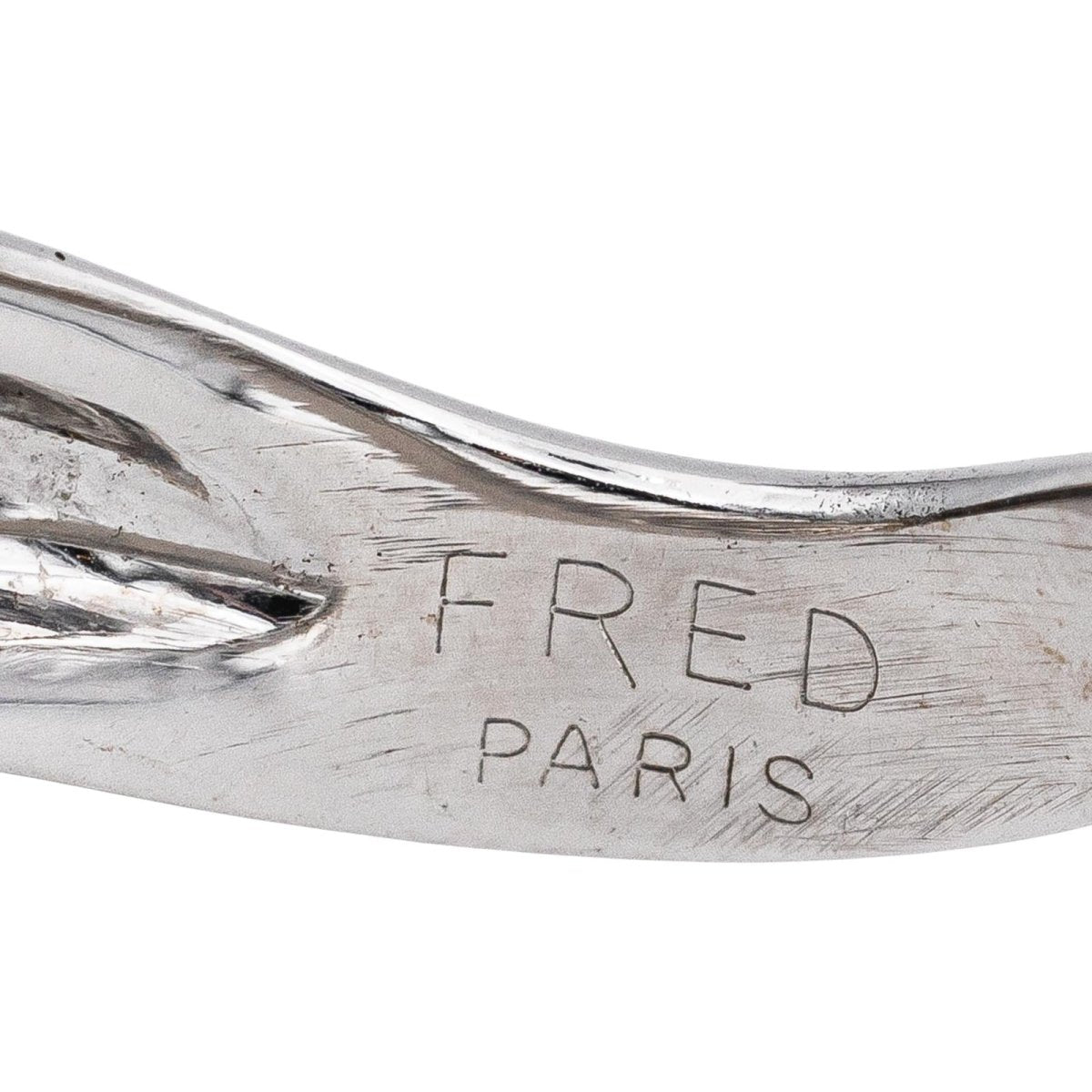 Bague Jonc FRED "Mouvementé" en or blanc - Castafiore