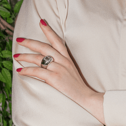 Bague Jonc POIRAY "Thessalie" en or blanc, améthyste et diamants - Castafiore